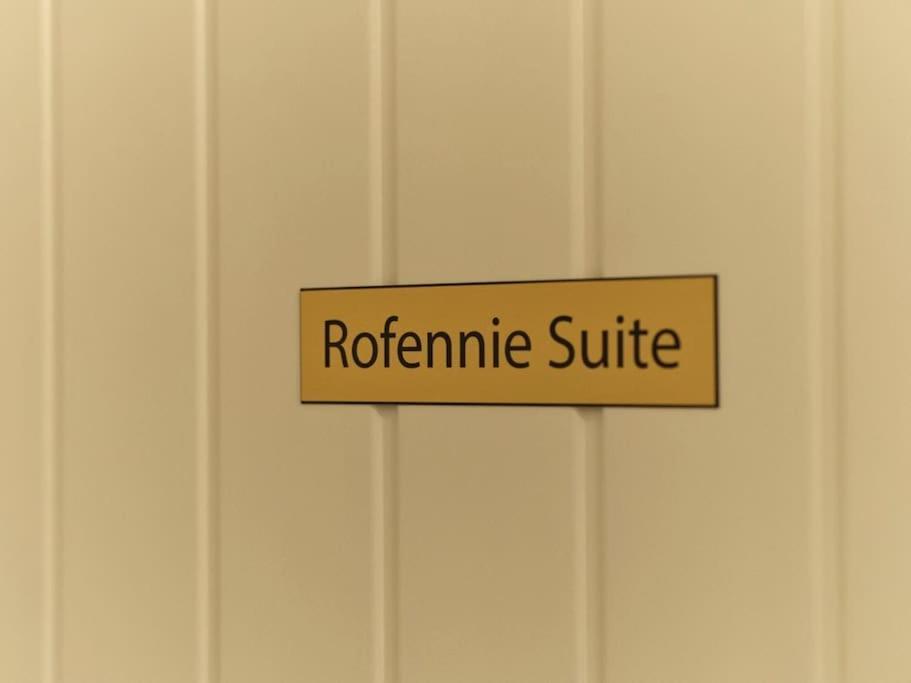 Rofennie Suite -Luxury Ensuite Room! Мейдстон Екстер'єр фото